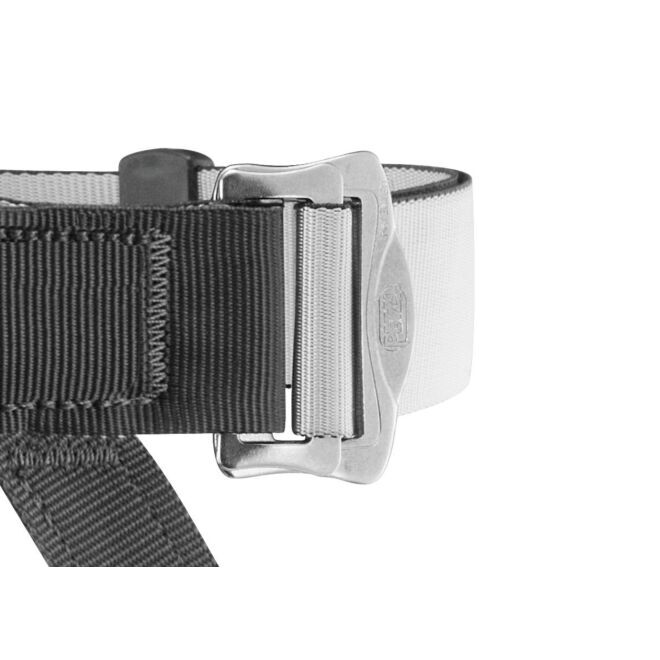 Petzl Panji adjustable harness for adventure parks