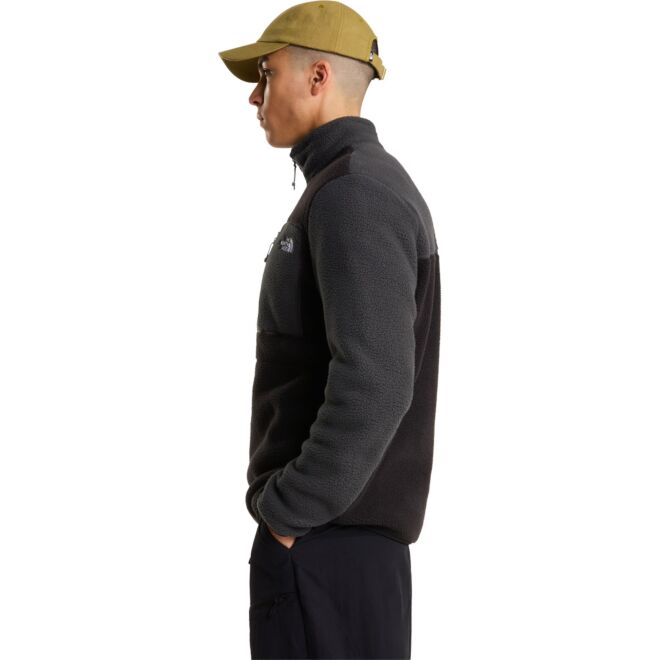 The North Face M Yumiori 1/4 Zip fleece men's