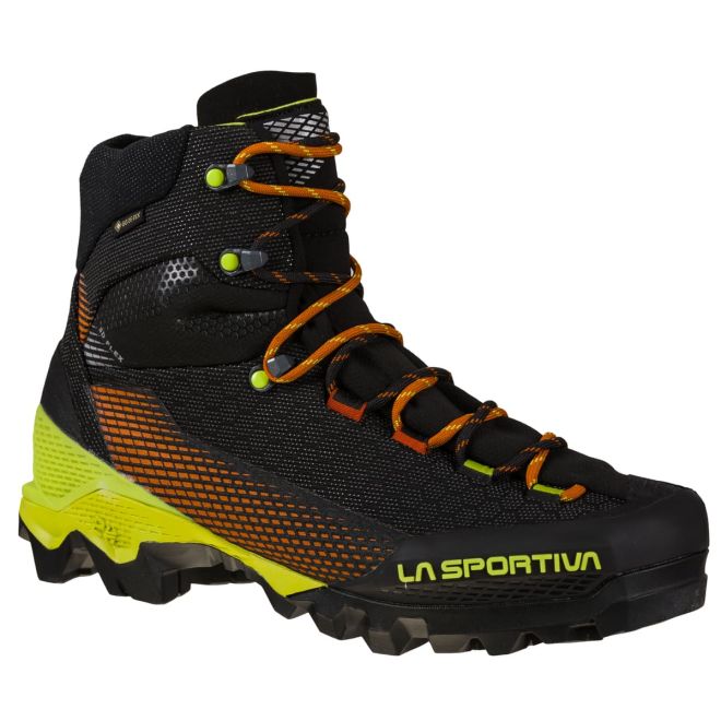 La Sportiva Aequilibrium ST GTX mountaineering boots