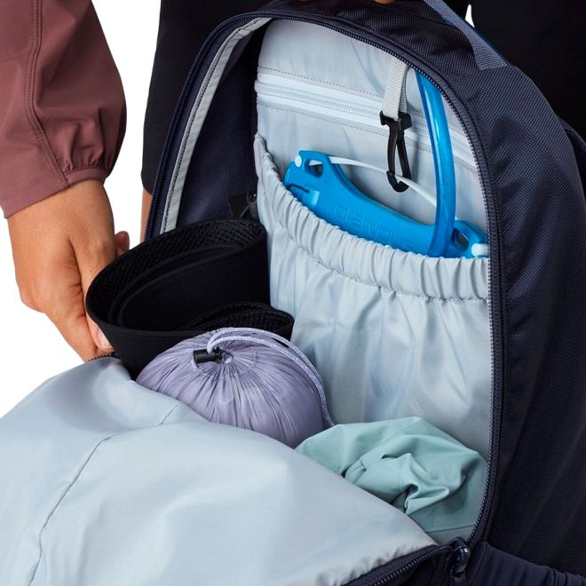 Arc'teryx Mantis 26 leisure backpack with laptop compartment