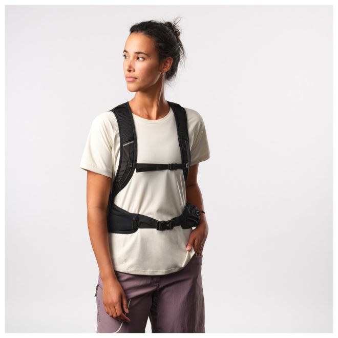 Salomon Trailblazer 20 trail running backpack