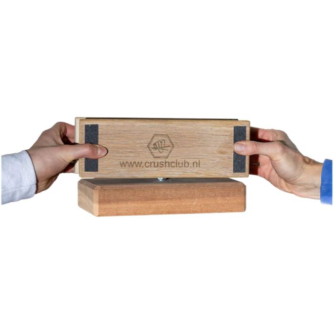 Crush Club Pinch Battle παιχνίδι τράβηγμα της λαβής