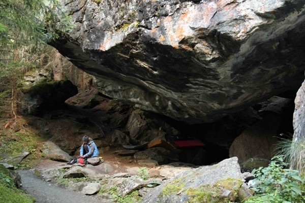 Arrampicata boulder Fionnay Francia