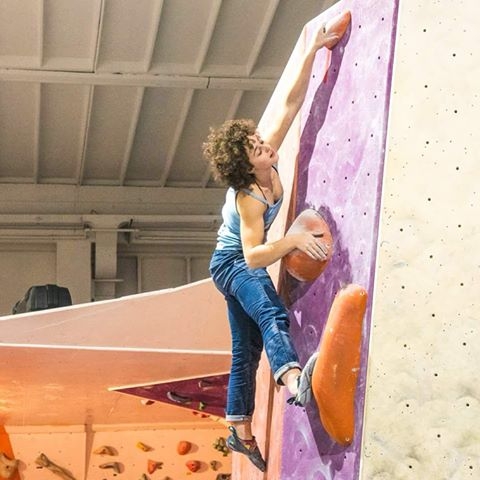 Giorgia Tesio arrampicata boulder