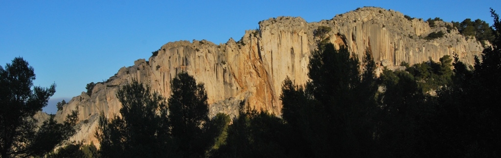 Cimai falesia arrampicata inverno