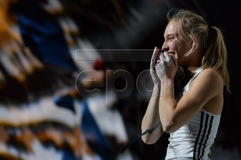 Janja Garnbret boulder world championship Innsbruck