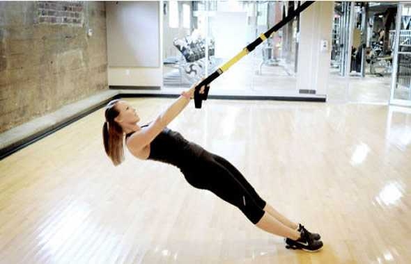 Allenamento in sospensione al TRX